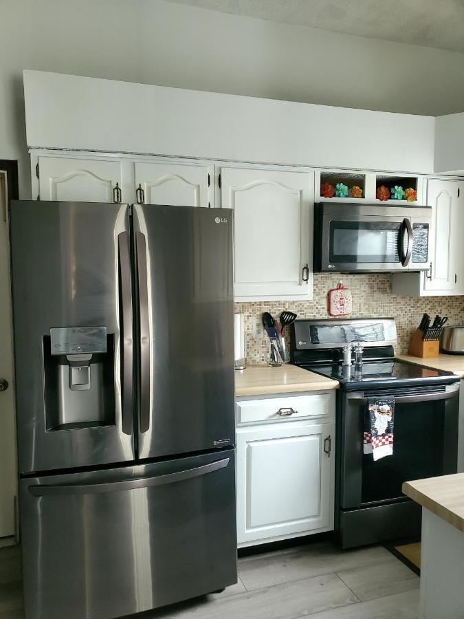 Cozy Indy Home อินเดียนาโพลิส ภายนอก รูปภาพ