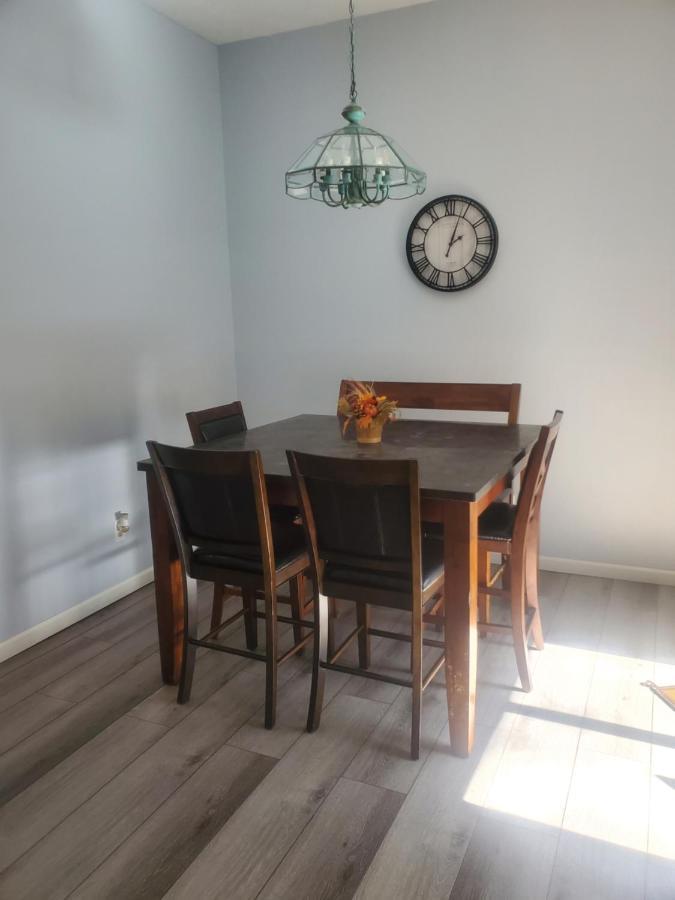 Cozy Indy Home อินเดียนาโพลิส ภายนอก รูปภาพ